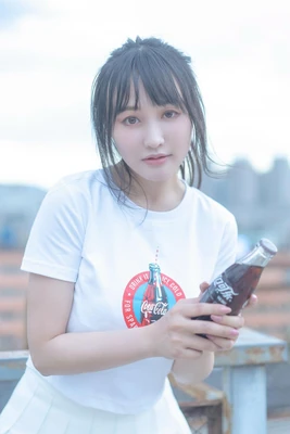 《2046：王家卫式呓语中的人性密码》