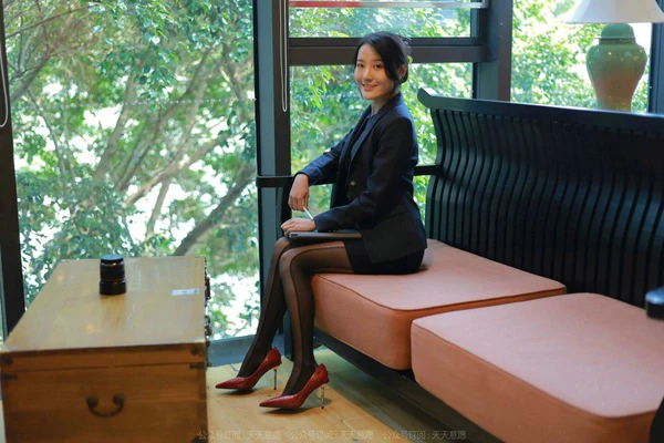 《推手》：当太极宗师撞上西方世界，一场关于文化冲突与人性救赎的静默风暴