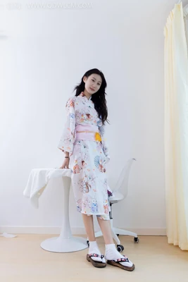 黎明之神国语版：从史诗神话到文化共鸣的听觉盛宴