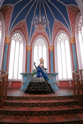 我是谁：成龙从楼顶纵身一跃，香港动作电影从此有了新的定义