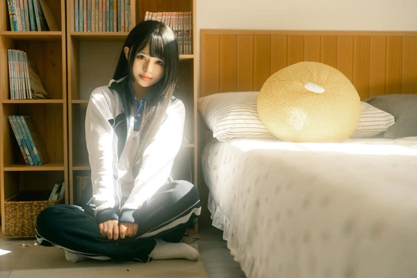 《光影魔术：电影故事片如何塑造我们的集体记忆与情感共鸣》