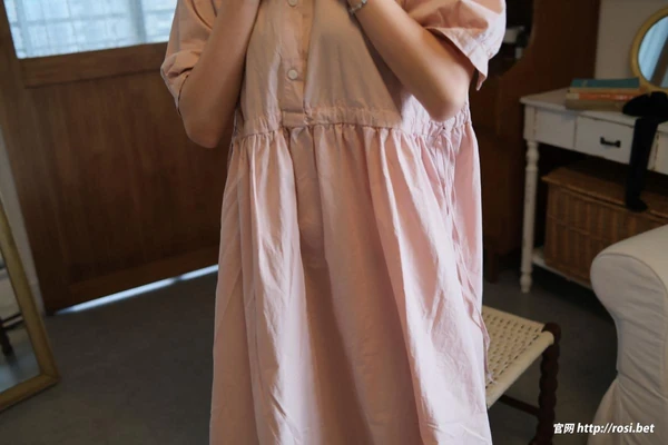 《僵尸道长》国语版：穿越时光的驱魔传奇与港剧黄金时代的回响