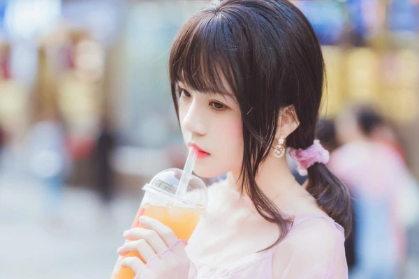 《光影魔术：解码电影精华故事的永恒魅力》