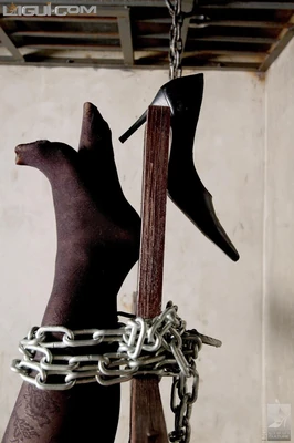 《BB来了国语版下载：新手父母的育儿宝典与情感共鸣》