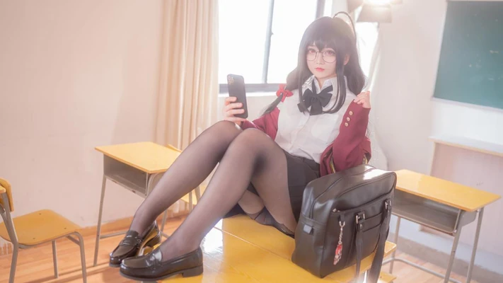 《圆》的国语版：周深如何用歌声画出生命循环的哲学图景